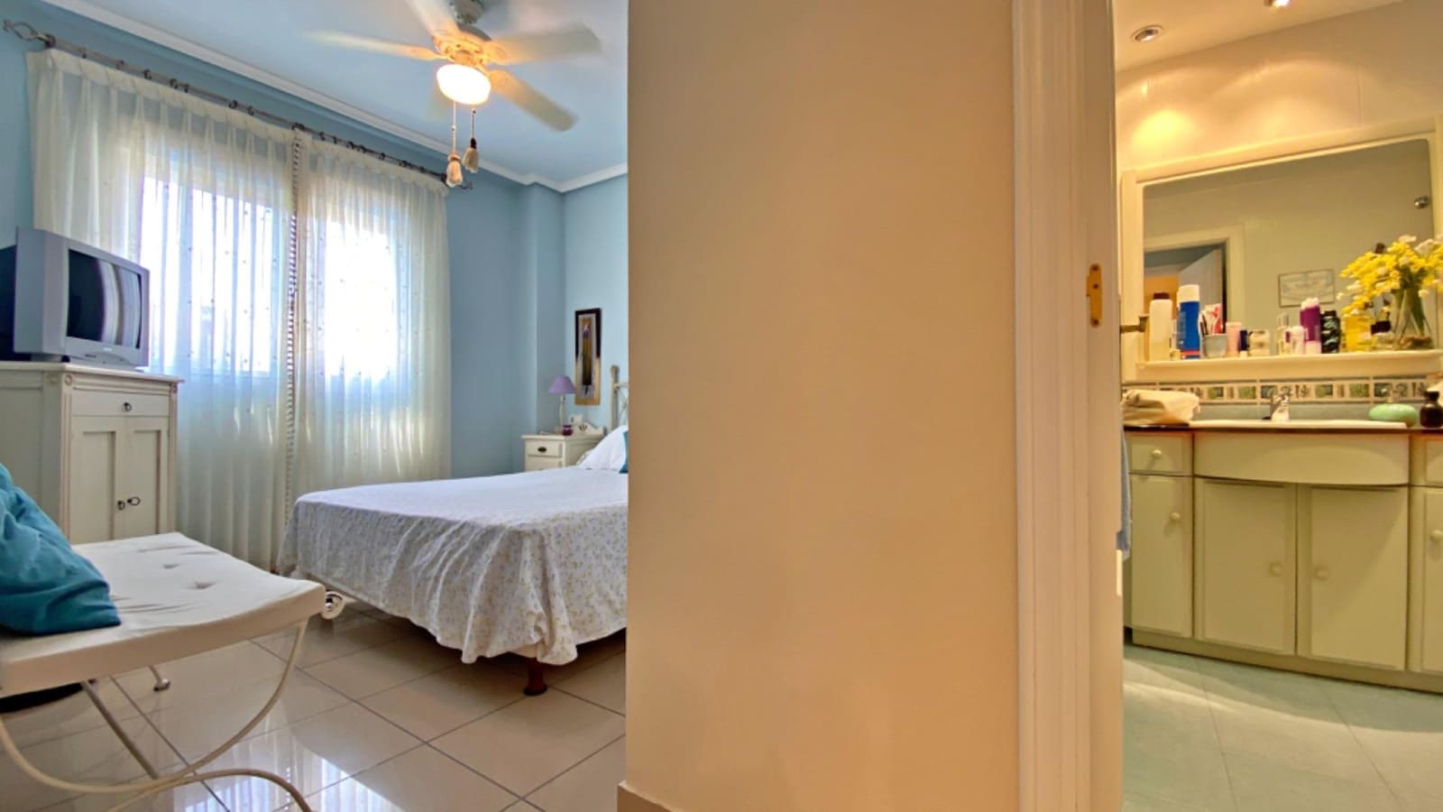 3 makuuhuone Asunto myytävänä paikassa Playa de Muchavista mukana 
autotalli - 425 000 € (Ref: 9282533)