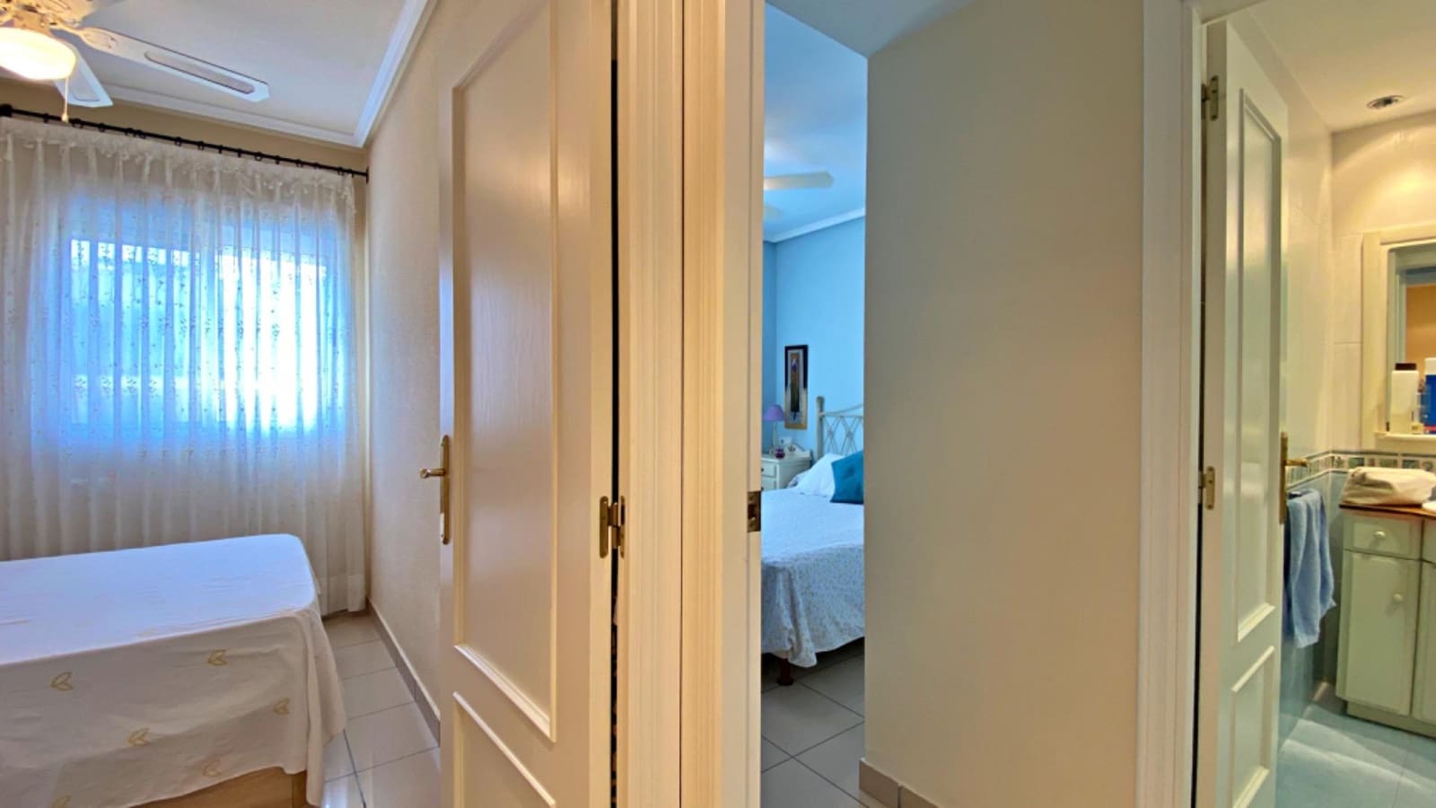 3 makuuhuone Asunto myytävänä paikassa Playa de Muchavista mukana 
autotalli - 425 000 € (Ref: 9282533)