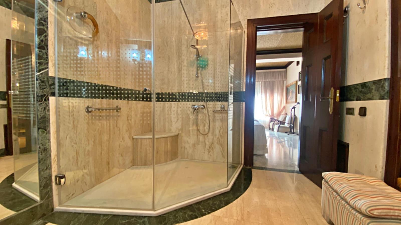 5 slaapkamer Flat te koop in Alicante stad - € 1.500.000 (Ref: 9282541)