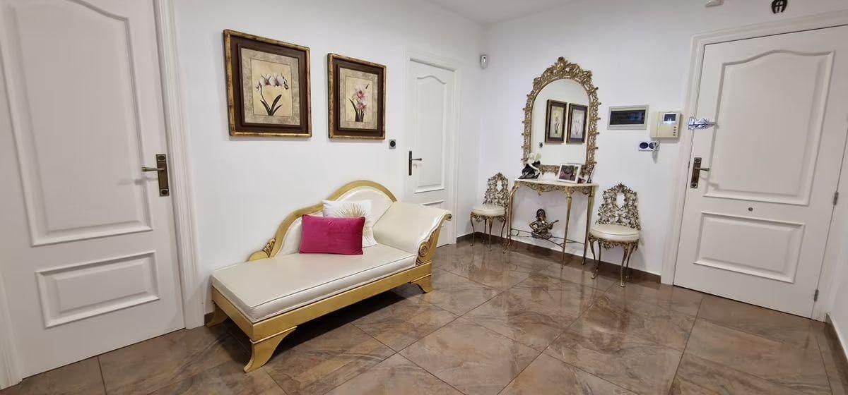 6 soverom Rekkehus til salgs i Totana med garasje - € 310 000 (Ref: 9374232)