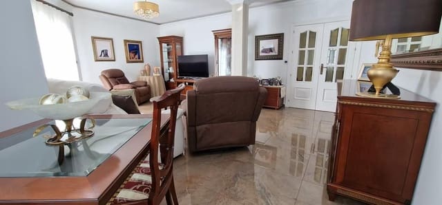 6 sovrum Radhus till salu i Totana med garage - 310 000 € (Ref: 9374232)