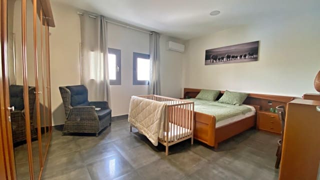 4 soveværelse Villa til salg i El Campello med swimmingpool - € 798.000 (Ref: 9385704)