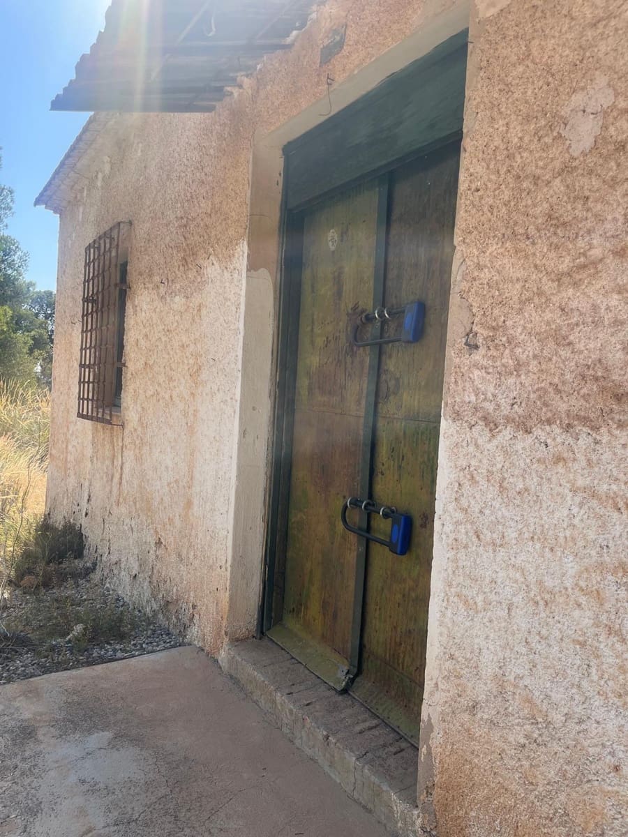 Grunde uden byggetilladelser til salg i Totana - € 70.000 (Ref: 9406724)