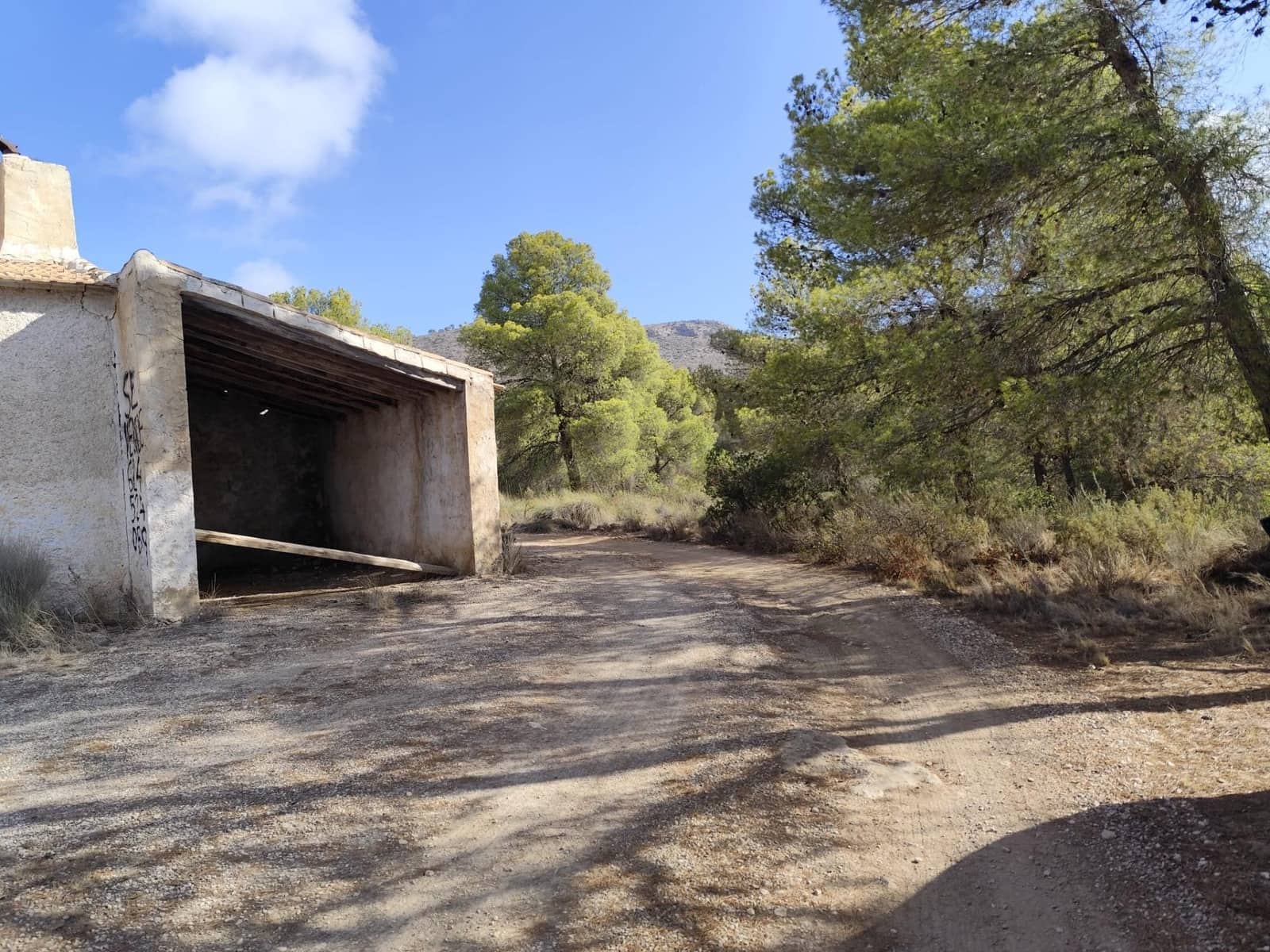 Grunde uden byggetilladelser til salg i Totana - € 70.000 (Ref: 9406724)