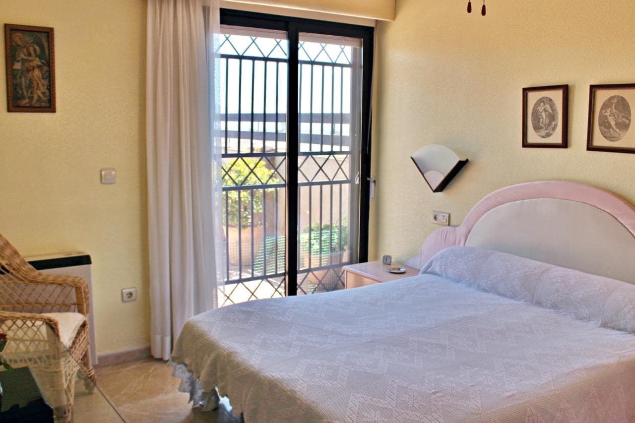 4 quarto Penthouse para venda em Totana com garagem - 180 000 € (Ref: 9431565)