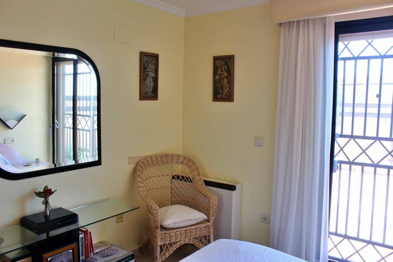 4 quarto Penthouse para venda em Totana com garagem - 180 000 € (Ref: 9431565)