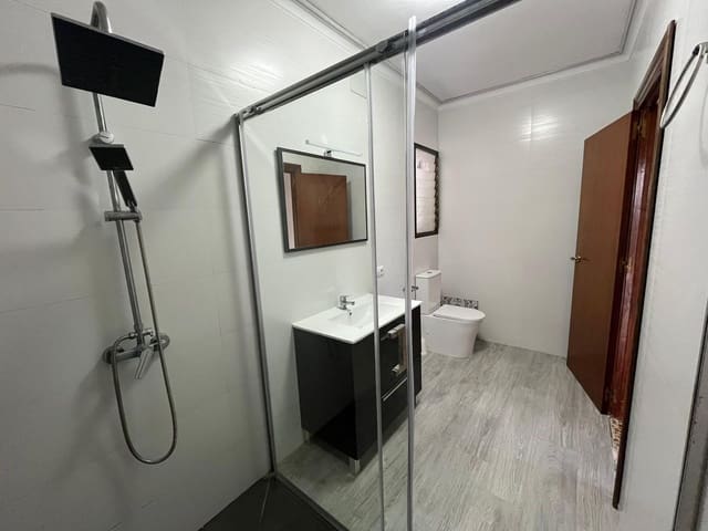 4 slaapkamer Villa te koop in Aledo - € 145.000 (Ref: 9433630)