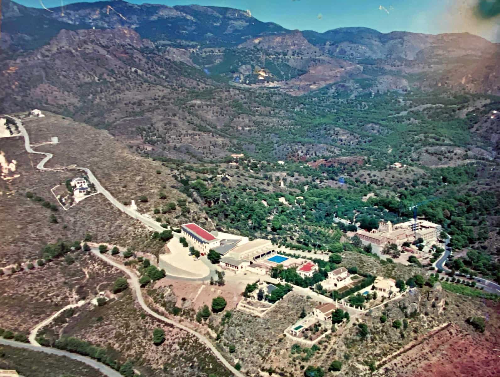 56 bedroom Hotel for sale in Aledo - € 875,000 (Ref: 9446454)