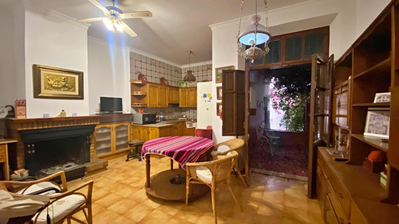 9 sovrum Hus till salu i Totana med garage - 300 000 € (Ref: 9452230)