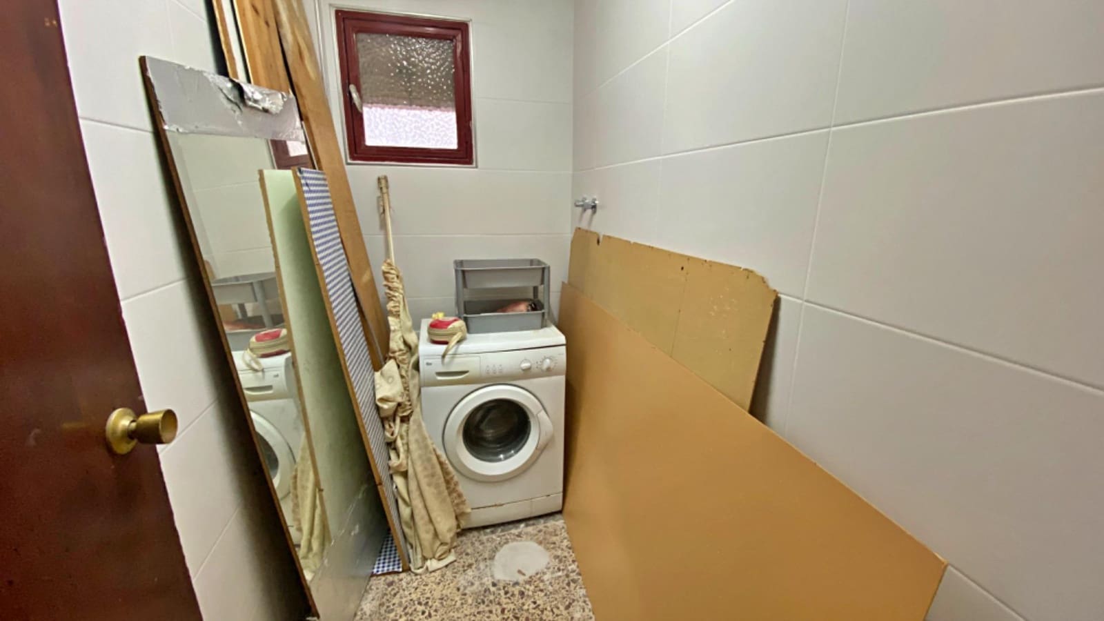 4 makuuhuone Huoneisto myytävänä paikassa Totana mukana 
autotalli - 108 000 € (Ref: 9452804)