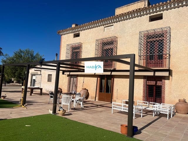 6 Zimmer Villa zu verkaufen in Totana mit Pool - 700.000 € (Ref: 9474951)