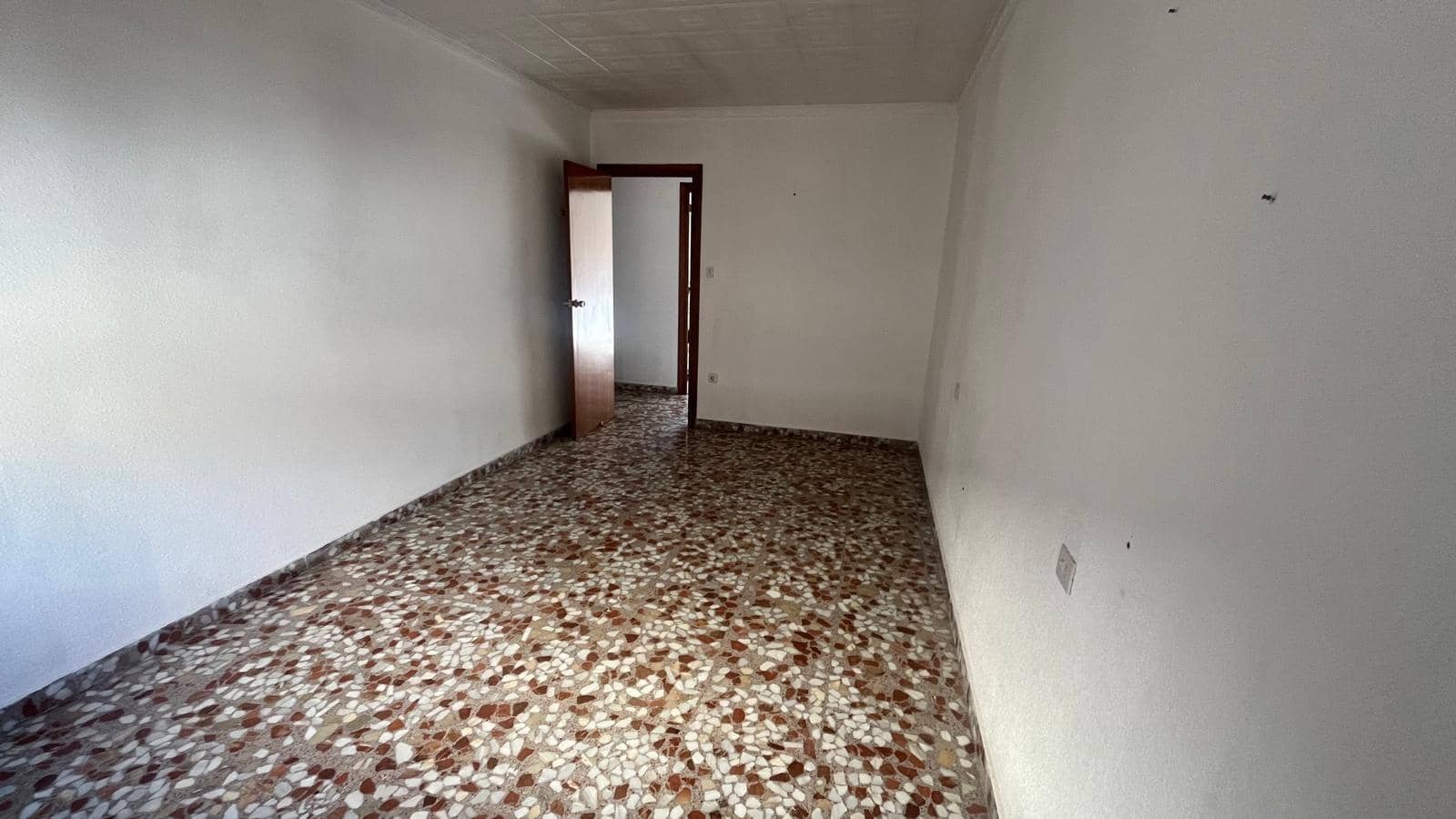 3 bedroom Flat for sale in Totana - € 90,000 (Ref: 9481262)
