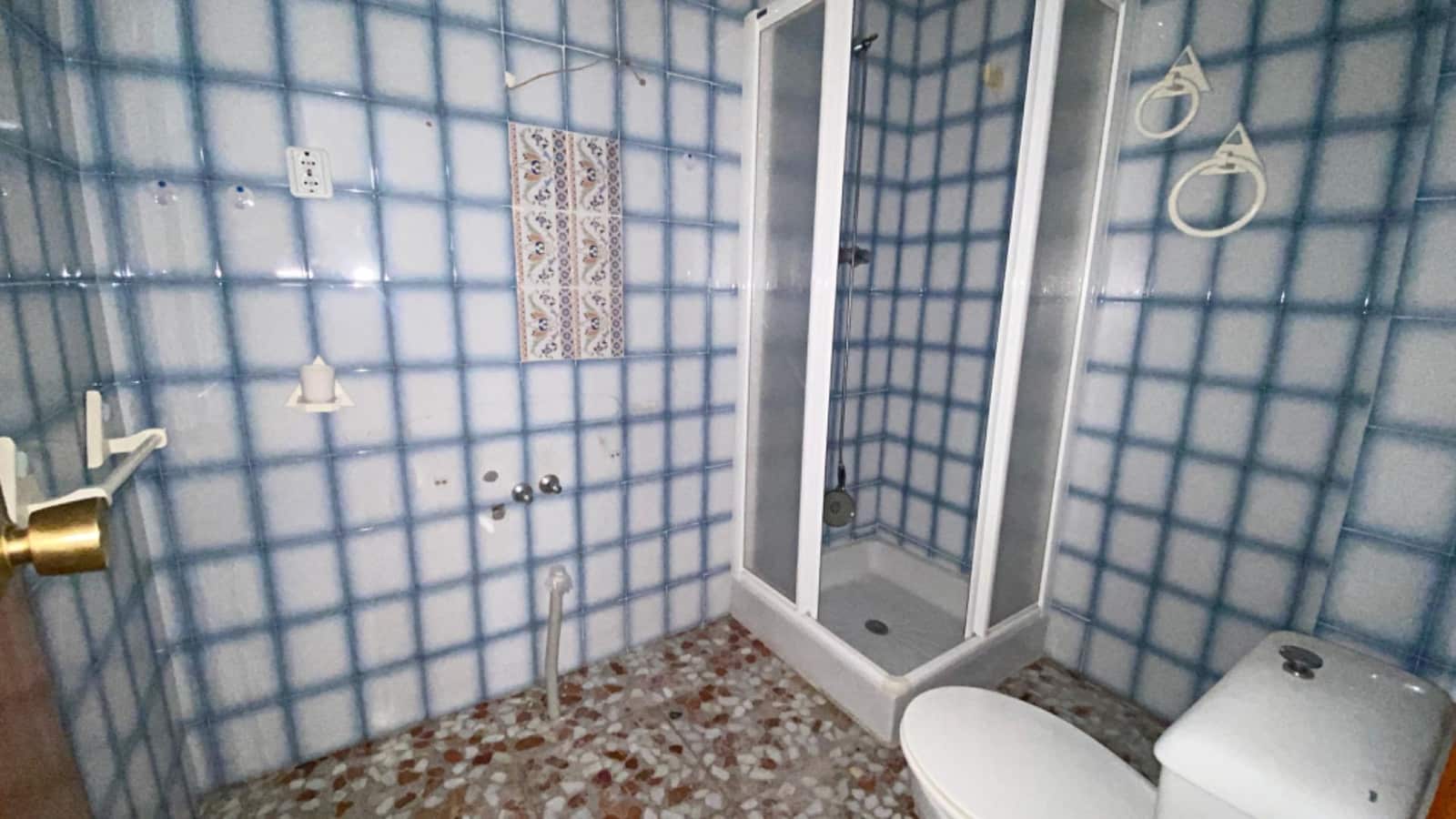 3 bedroom Flat for sale in Totana - € 90,000 (Ref: 9481262)