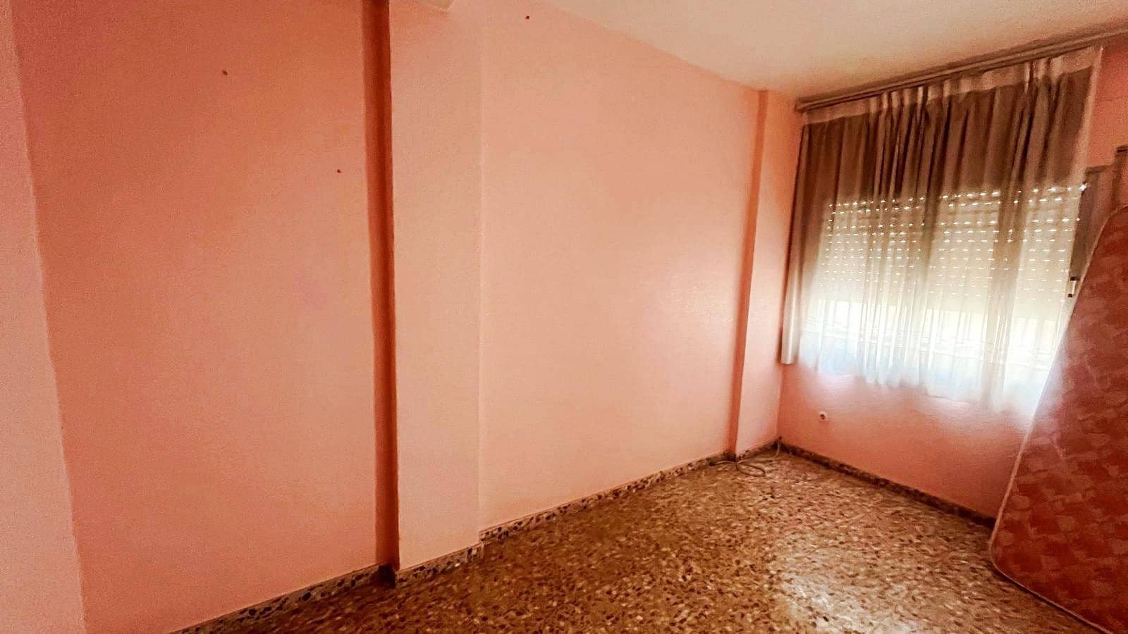 3 bedroom Apartment for sale in Totana with garage - € 130,000 (Ref: 9765193)