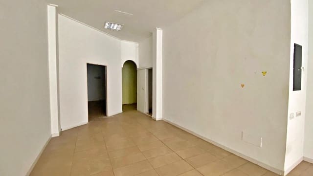 Erhverv til salg i Totana - € 100.000 (Ref: 9765196)