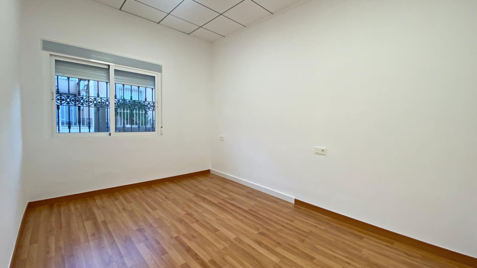 3 bedroom Apartment for sale in Totana with garage - € 120,000 (Ref: 9765197)