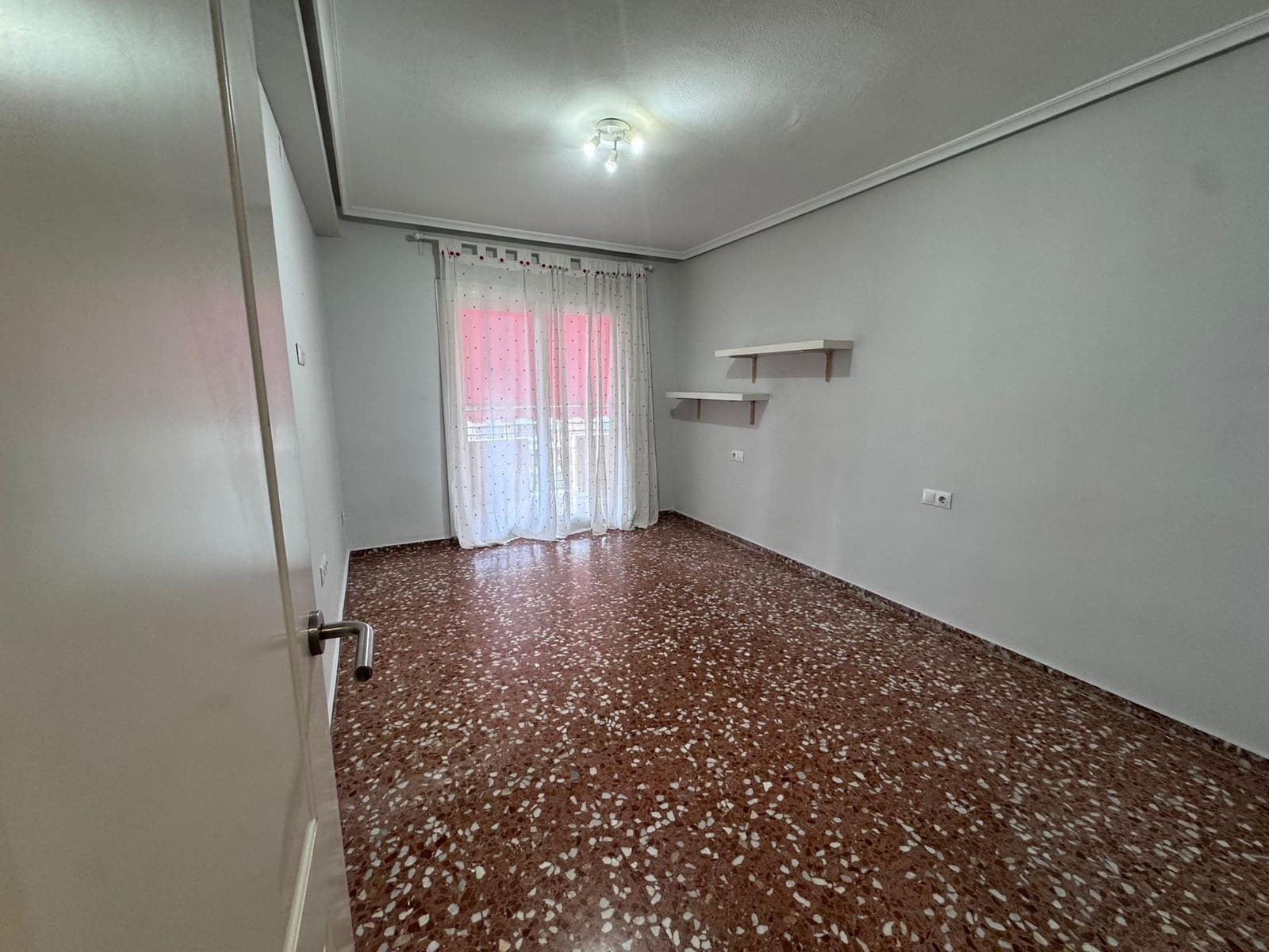 3 slaapkamer Flat te koop in San Juan de Alicante / Sant Joan d'Alacant met garage - € 296.000 (Ref: 9765201)