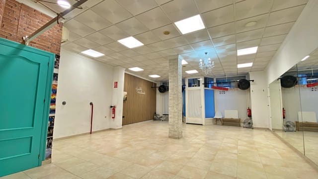 Commercial for rent in Totana - € 425 (Ref: 9765203)