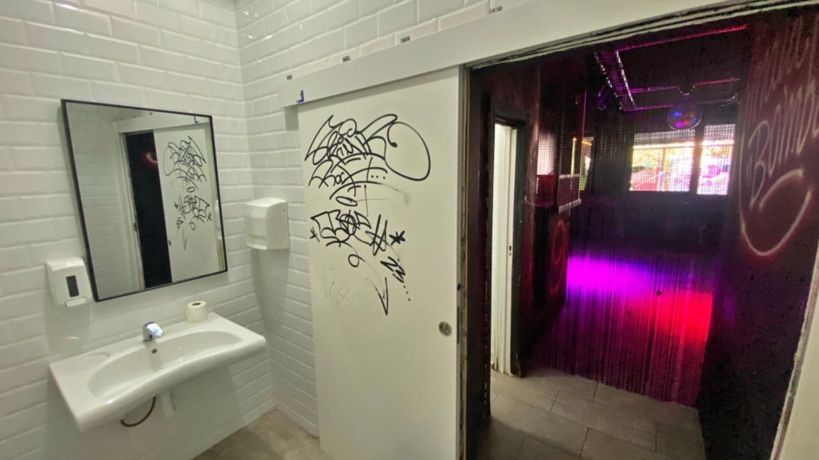 Erhverv til salg i Playa de San Juan - € 650.000 (Ref: 9765204)