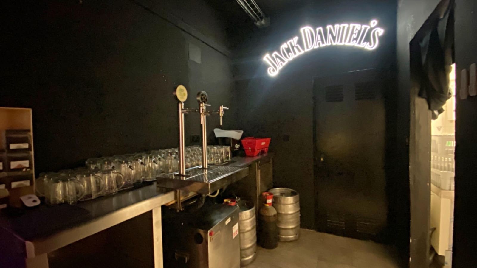 Erhverv til salg i Playa de San Juan - € 650.000 (Ref: 9765204)