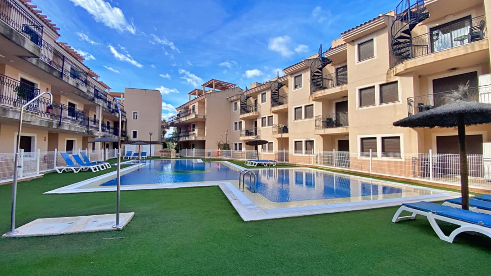 2 chambre Appartement à vendre à Aguilas avec piscine garage - 116 000 € (Ref: 9765209)