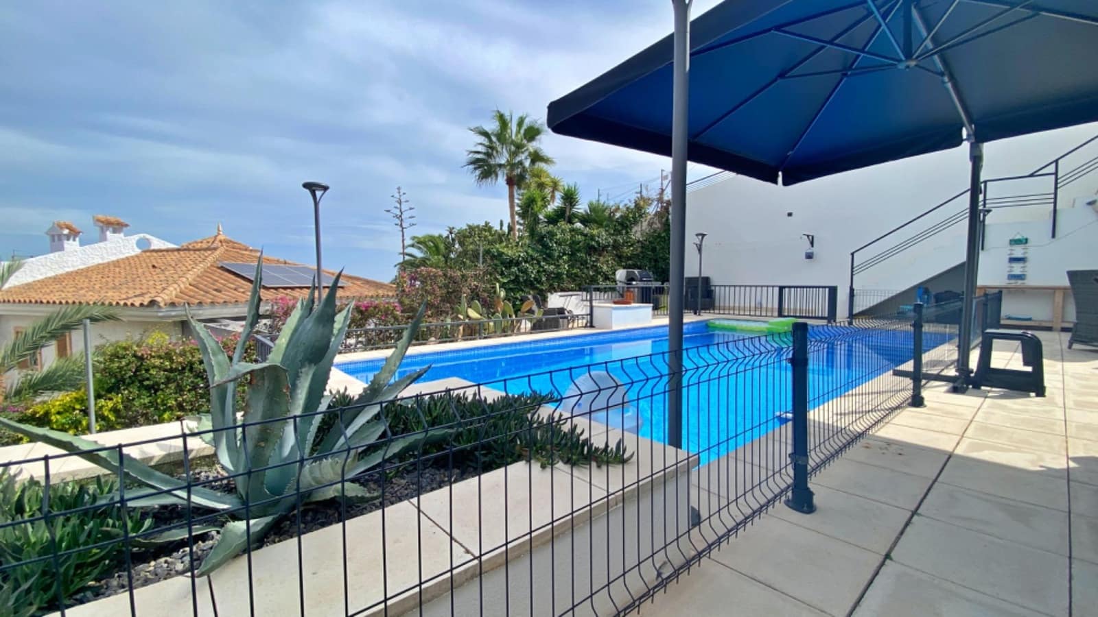 4 chambre Villa/Maison à vendre à El Campello avec piscine - 798 000 € (Ref: 9765210)