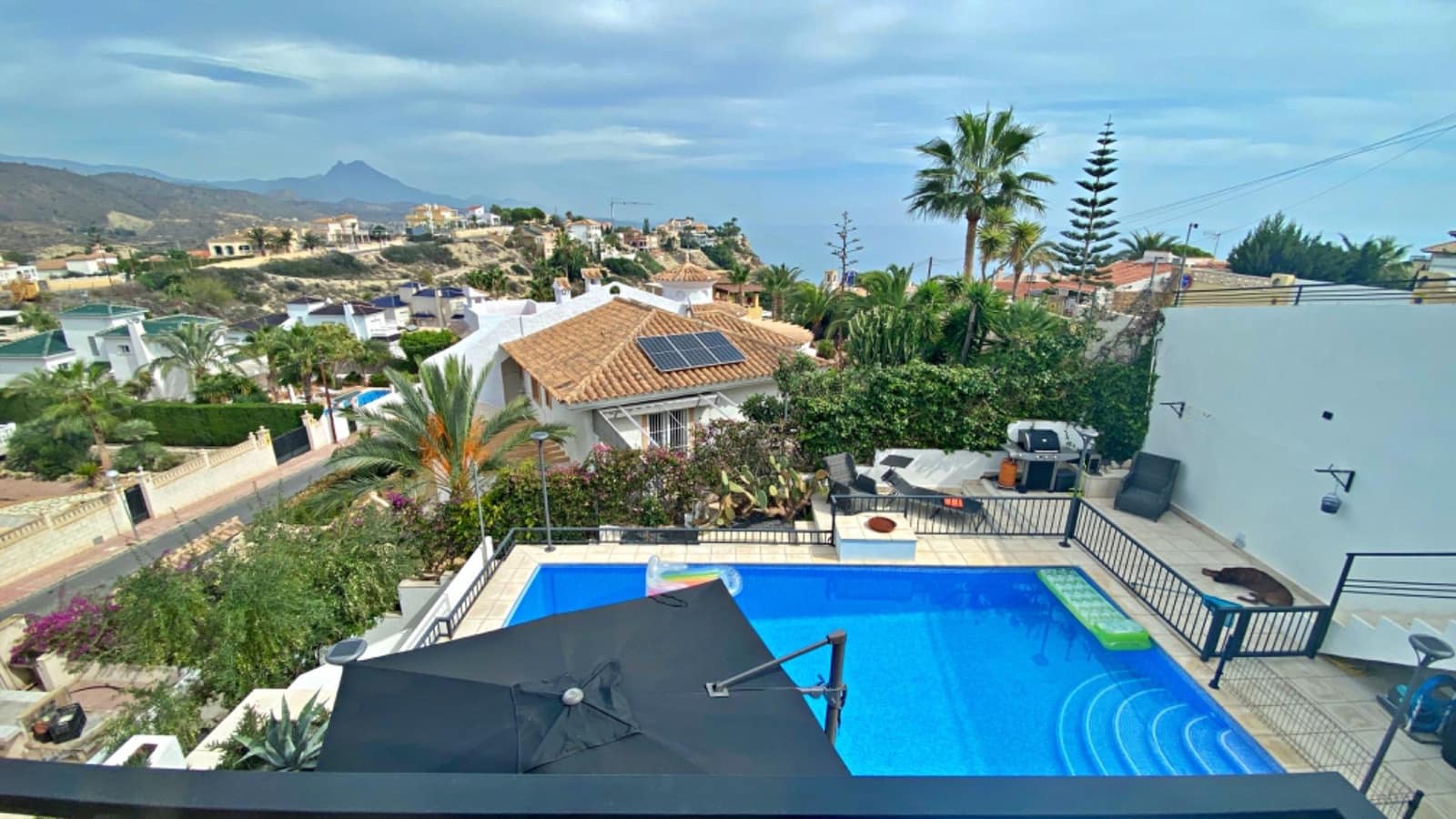 4 chambre Villa/Maison à vendre à El Campello avec piscine - 798 000 € (Ref: 9765210)