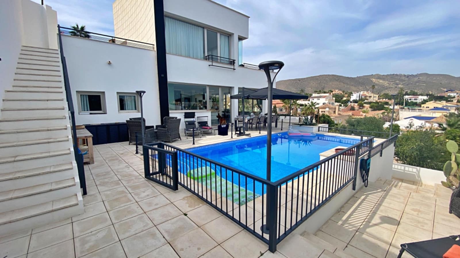 4 chambre Villa/Maison à vendre à El Campello avec piscine - 798 000 € (Ref: 9765210)