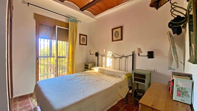 4 slaapkamer Villa te koop in Aledo - € 230.000 (Ref: 9765217)