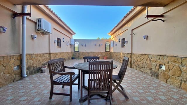 4 slaapkamer Villa te koop in Aledo - € 230.000 (Ref: 9765217)