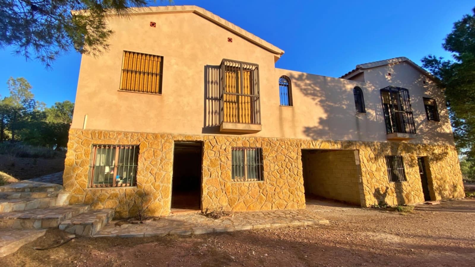 4 slaapkamer Villa te koop in Aledo - € 230.000 (Ref: 9765217)