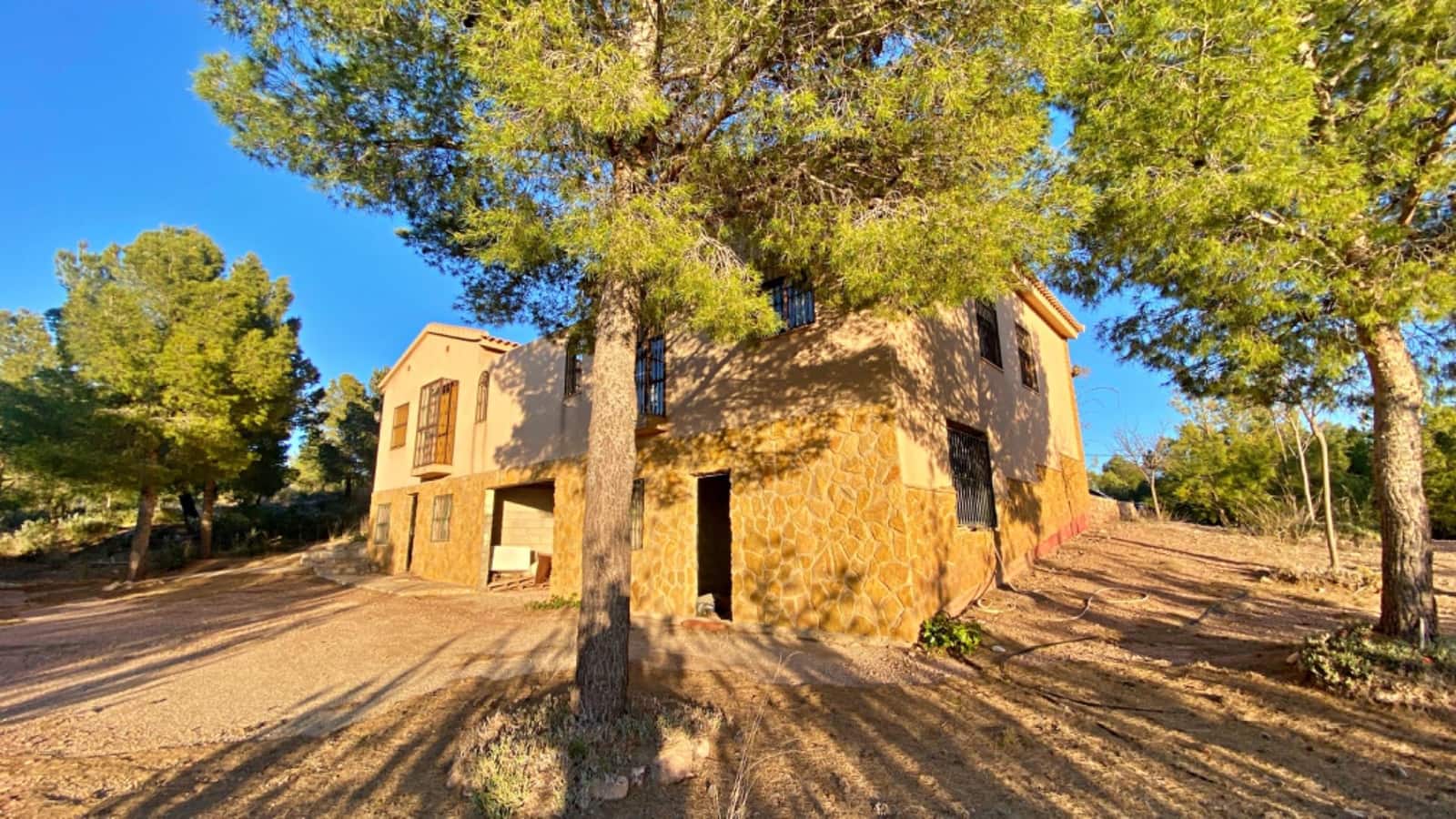 4 slaapkamer Villa te koop in Aledo - € 230.000 (Ref: 9765217)