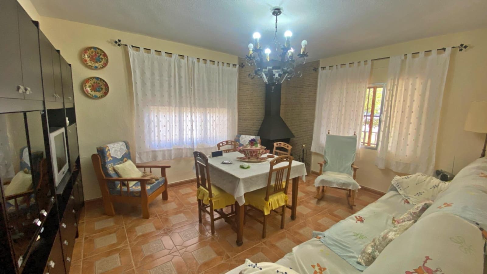 4 soveværelse Villa til salg i Aledo med swimmingpool - € 299.900 (Ref: 9780674)