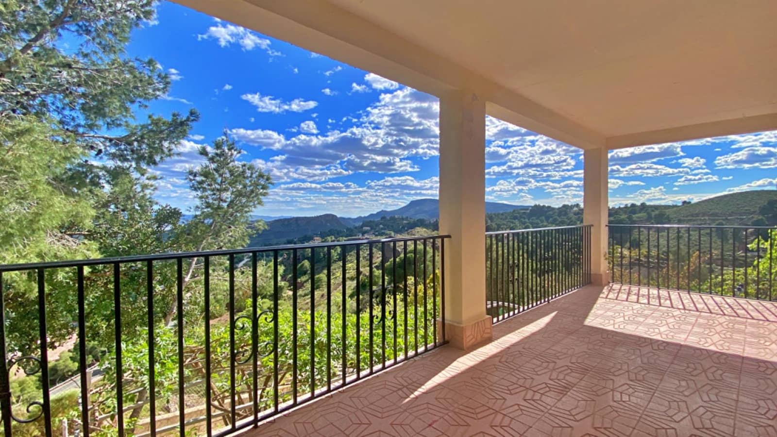 4 soveværelse Villa til salg i Aledo med swimmingpool - € 299.900 (Ref: 9780674)