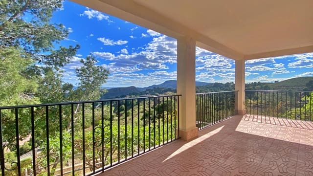 4 soveværelse Villa til salg i Aledo med swimmingpool - € 299.900 (Ref: 9780674)