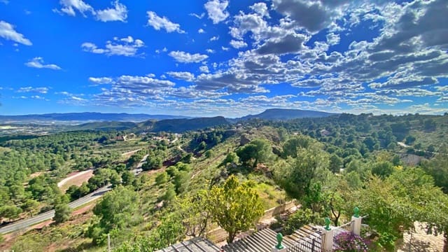 4 soveværelse Villa til salg i Aledo med swimmingpool - € 299.900 (Ref: 9780674)