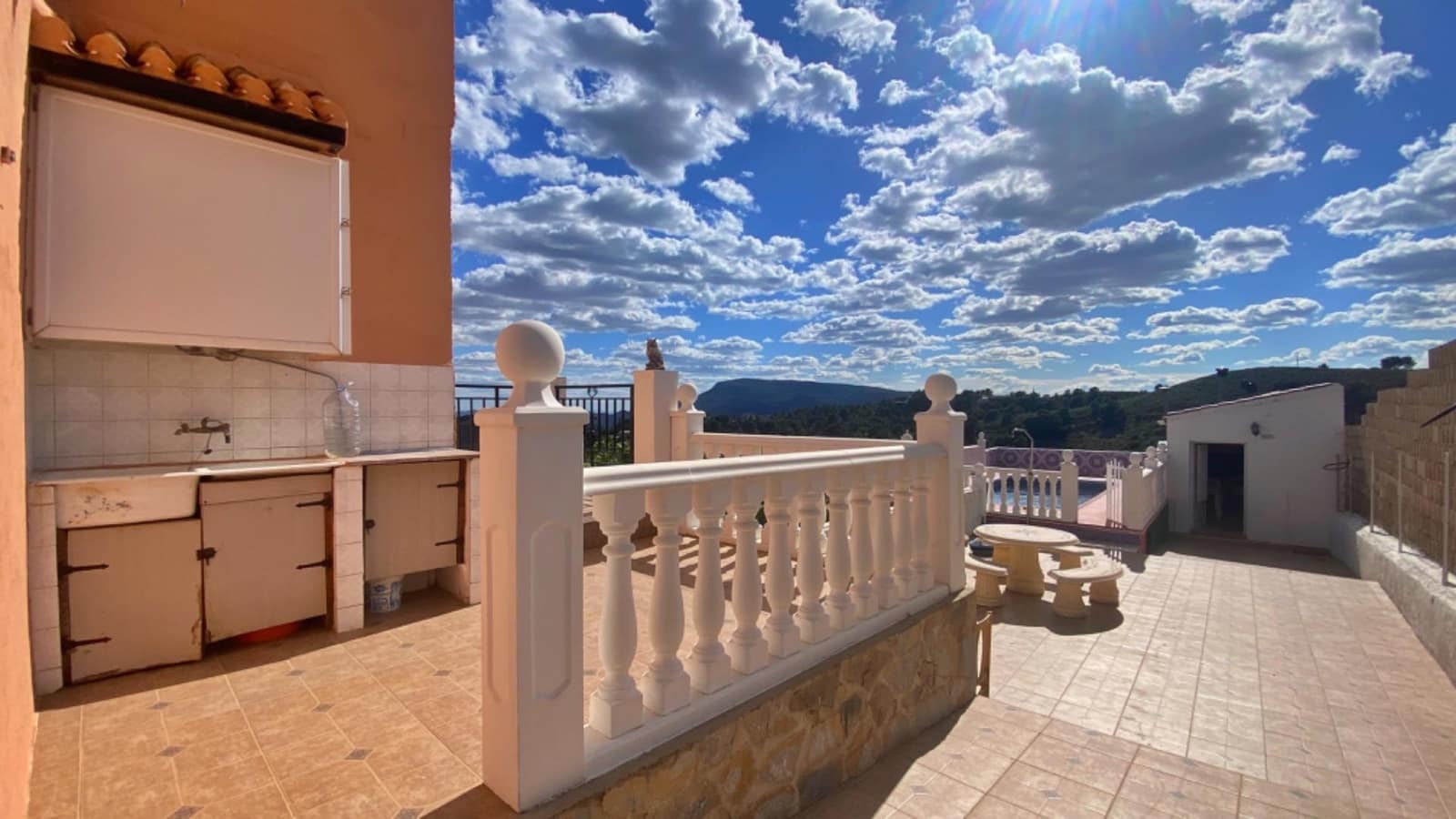 4 soveværelse Villa til salg i Aledo med swimmingpool - € 299.900 (Ref: 9780674)