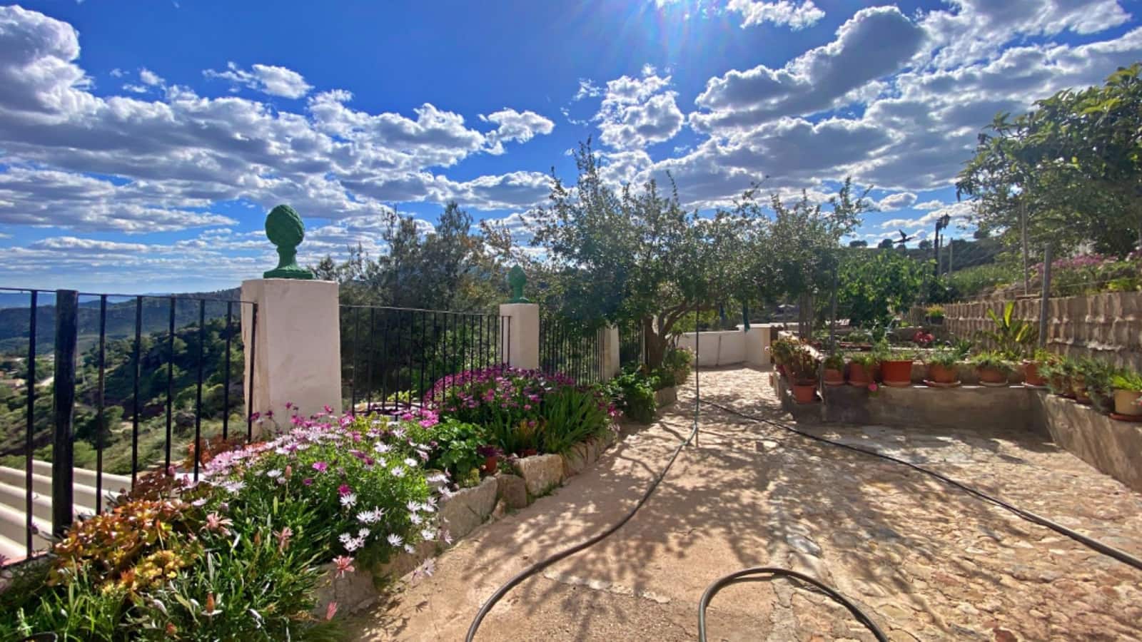 4 soveværelse Villa til salg i Aledo med swimmingpool - € 299.900 (Ref: 9780674)