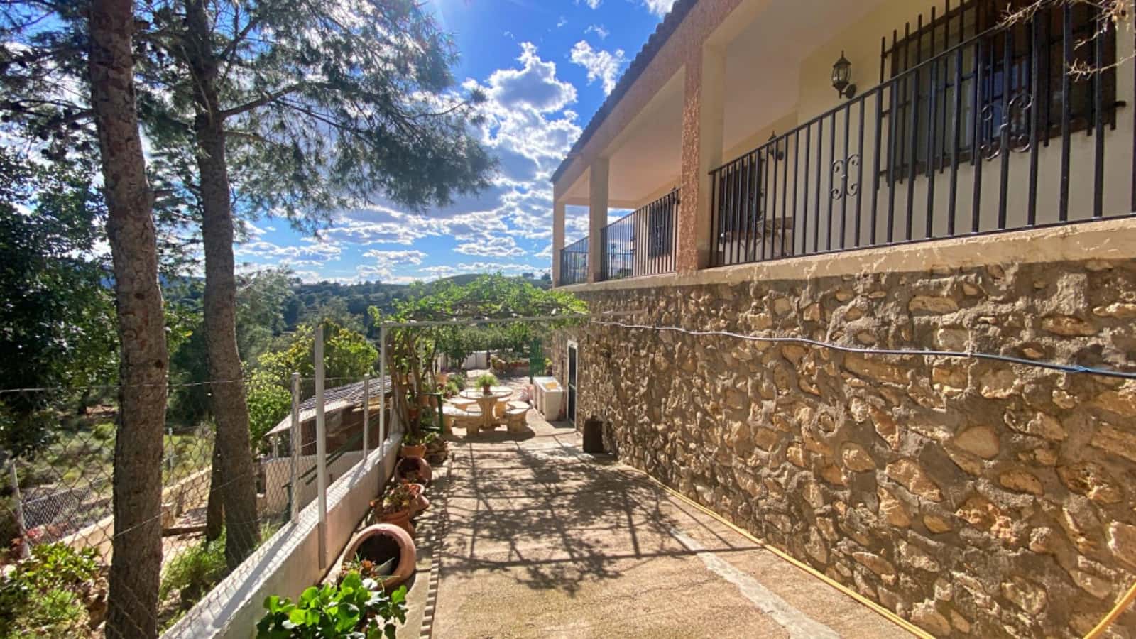 4 soveværelse Villa til salg i Aledo med swimmingpool - € 299.900 (Ref: 9780674)