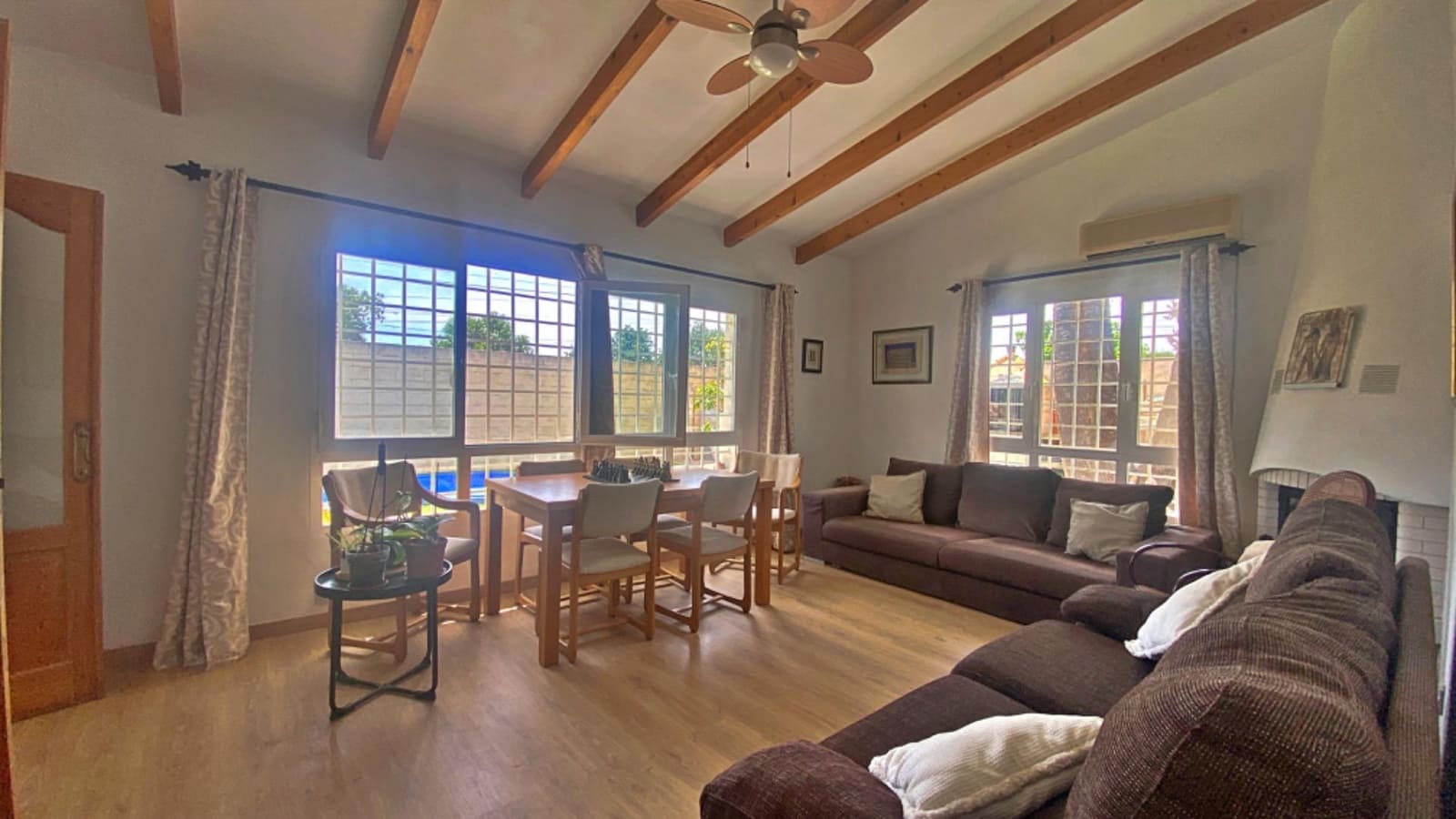 4 chambre Villa/Maison à vendre à Playa de Muchavista avec piscine garage - 650 000 € (Ref: 9794751)