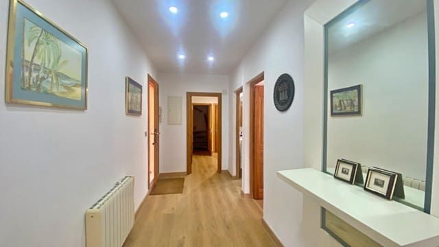 4 chambre Villa/Maison à vendre à Playa de Muchavista, El Campello avec piscine garage - 650 000 € (Ref: 9794751)