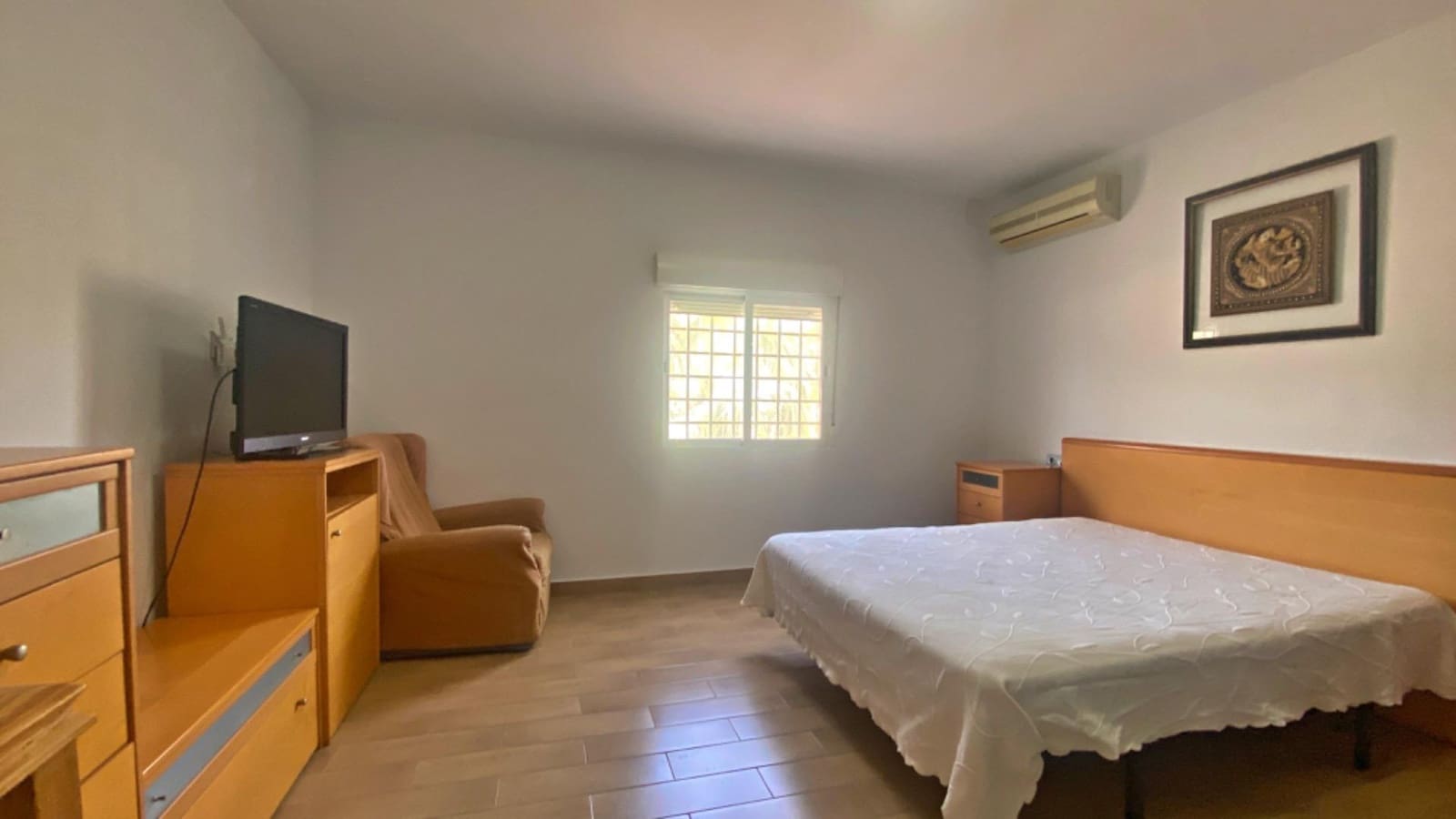 4 chambre Villa/Maison à vendre à Playa de Muchavista avec piscine garage - 650 000 € (Ref: 9794751)