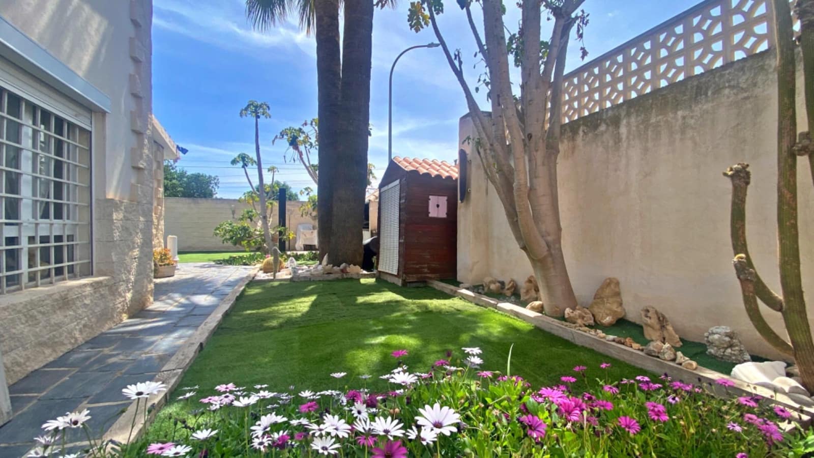 4 chambre Villa/Maison à vendre à Playa de Muchavista avec piscine garage - 650 000 € (Ref: 9794751)