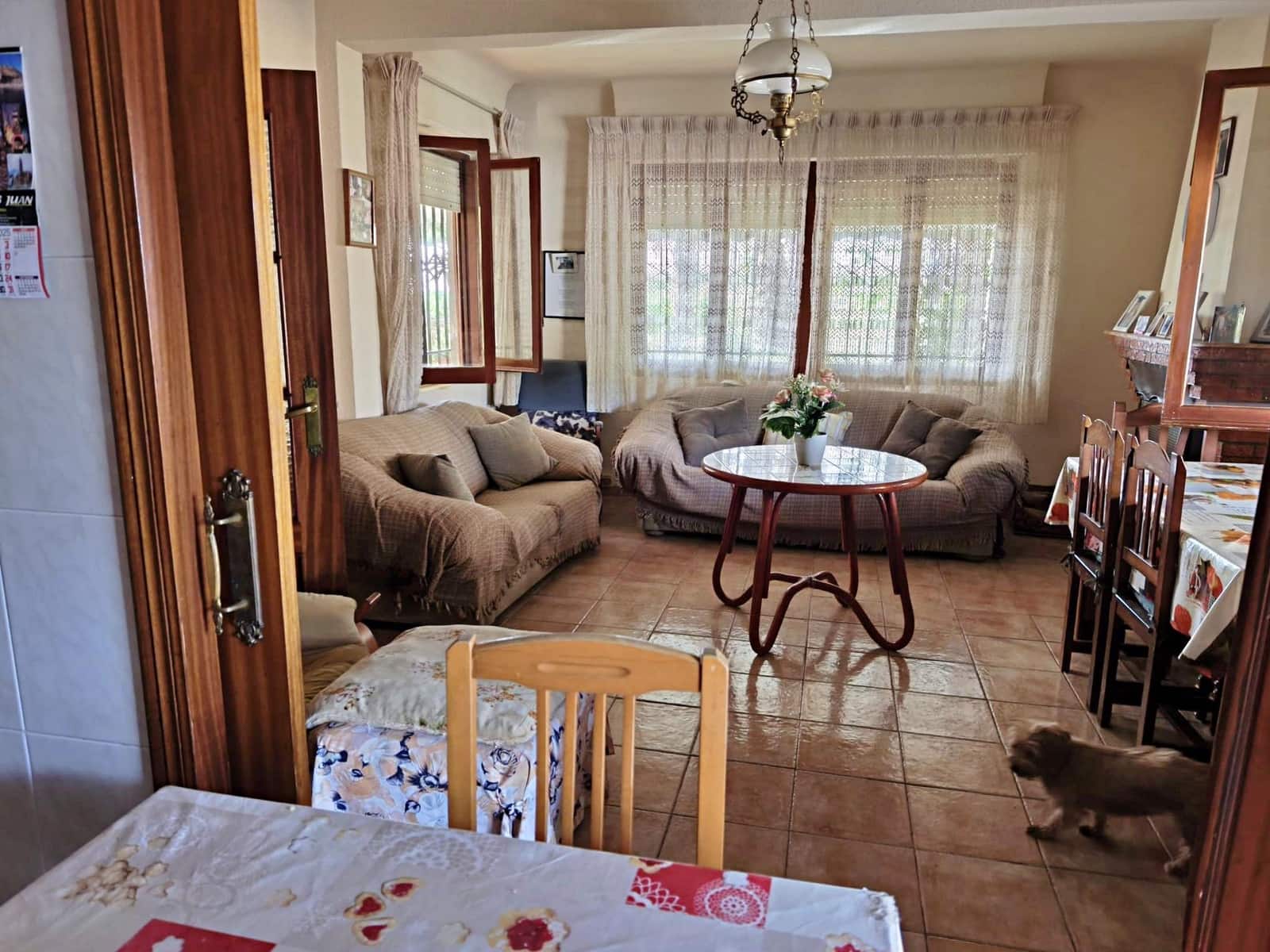 4 quarto Moradia para venda em Elche / Elx - 355 000 € (Ref: 9804389)