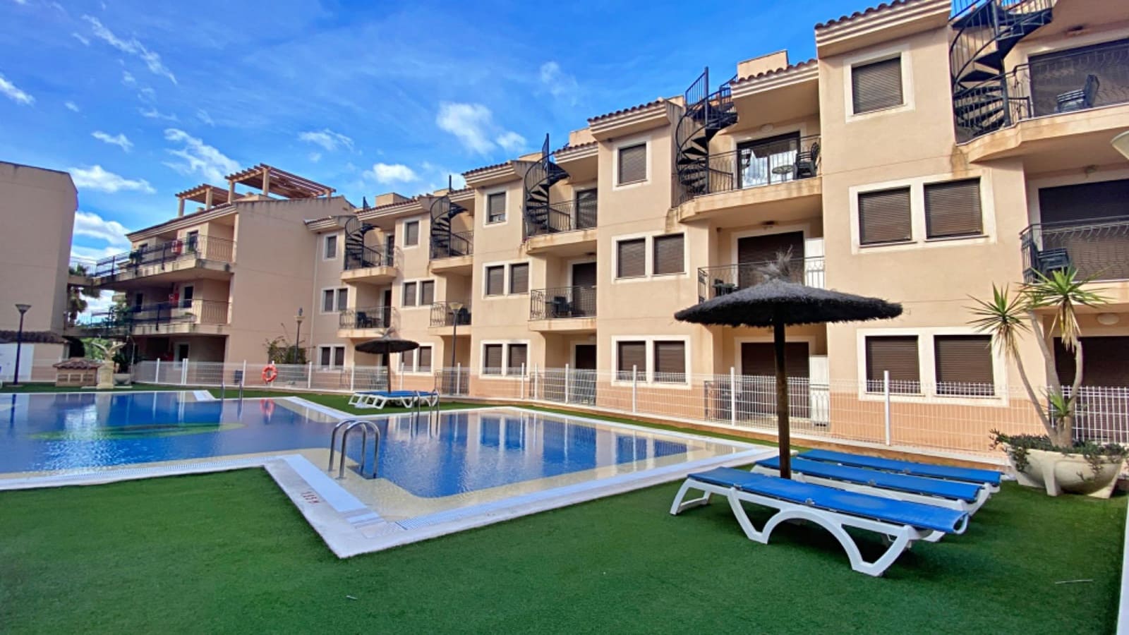 2 quarto Apartamento para venda em Aguilas com piscina garagem - 98 000 € (Ref: 9804392)