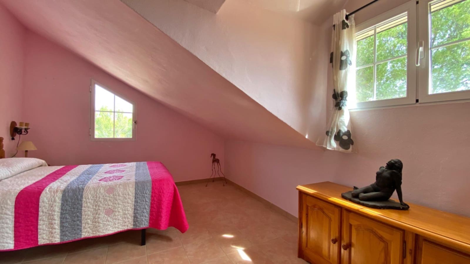 4 bedroom Villa for sale in Totana with pool - € 300,000 (Ref: 9839644)