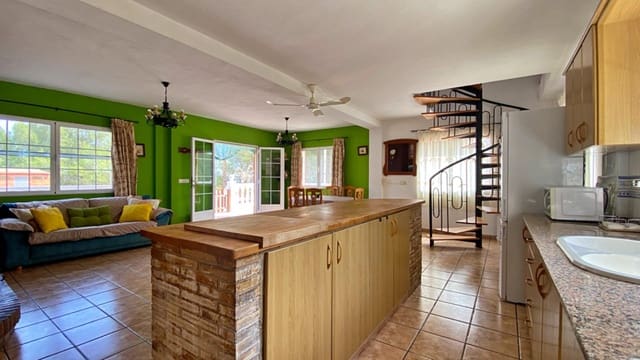 4 sovrum Villa till salu i Totana med pool - 300 000 € (Ref: 9839644)