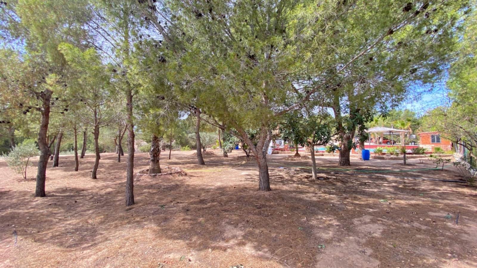 4 bedroom Villa for sale in Totana with pool - € 300,000 (Ref: 9839644)