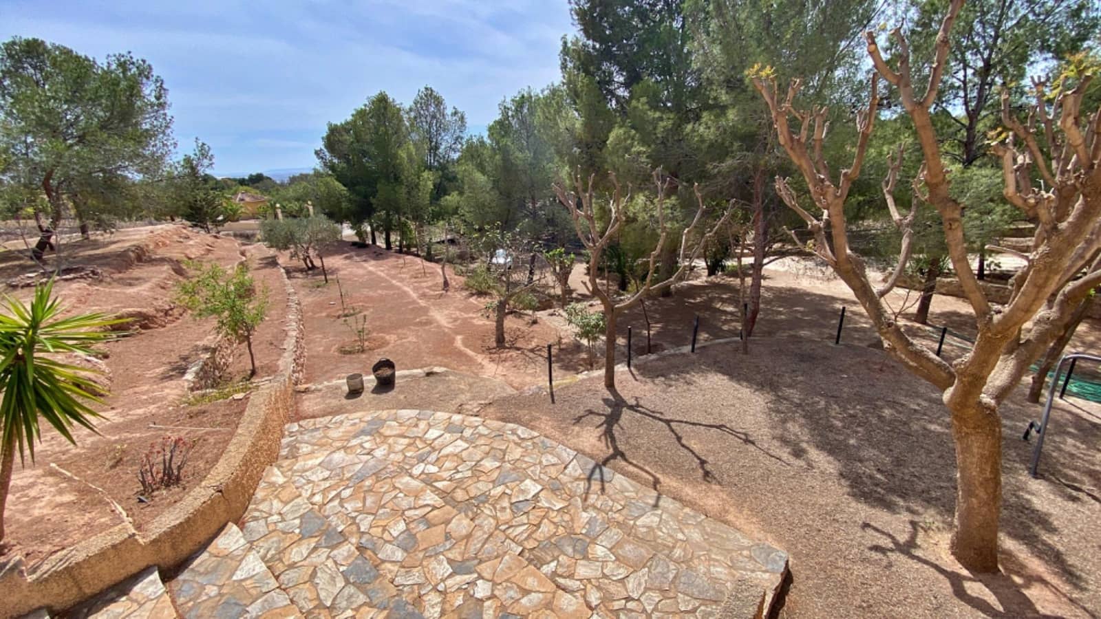 4 bedroom Villa for sale in Totana with pool - € 300,000 (Ref: 9839644)
