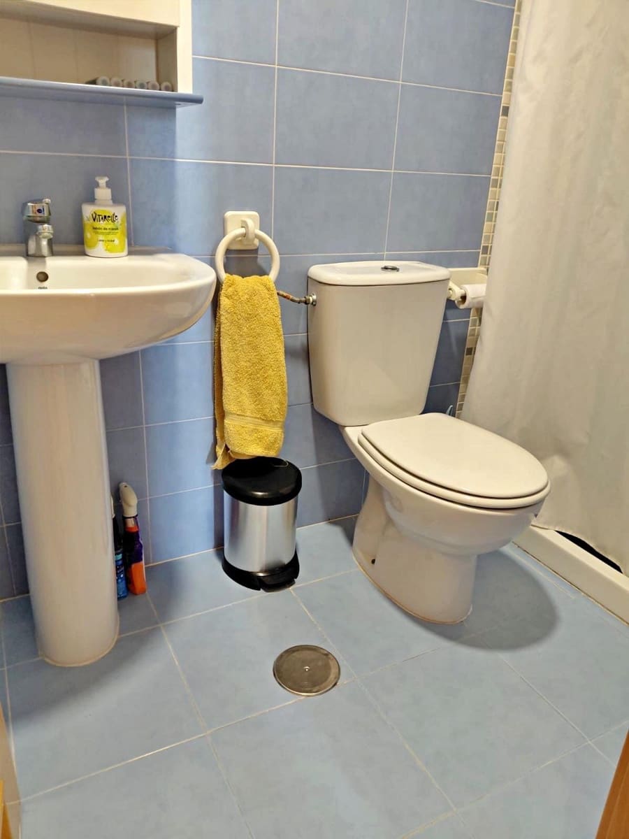 2 slaapkamer Flat te koop in Almerimar met zwembad - € 254.000 (Ref: 9847402)
